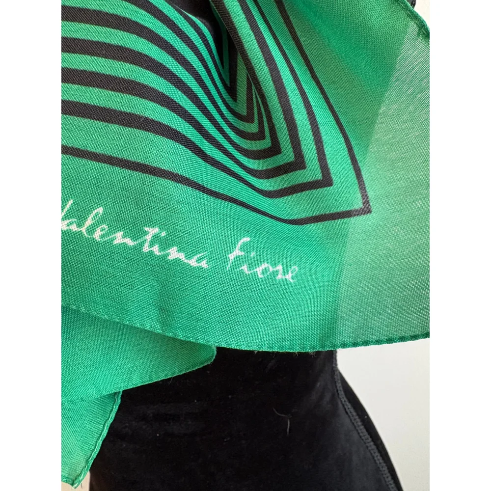 Vintage Valentina Fiore Scarf